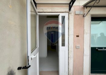 interno - Quadrilocale Via Palestro
 
7, Rodi Garganico - foto 17