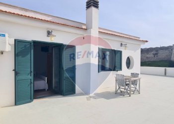 esterno - Bilocale Via Raffaele Zaffarano
 
5, Vieste - foto 3