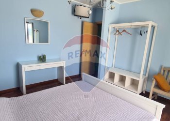 seconda camera da letto - Bilocale Via Raffaele Zaffarano
 
5, Vieste - foto 13