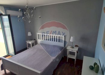 seconda camera da letto - Bilocale Via Raffaele Zaffarano
 
5, Vieste - foto 14