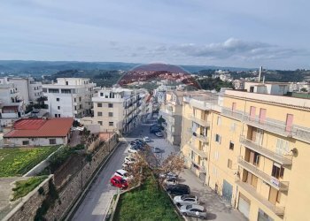 vista dal terrazzo - Bilocale Via Raffaele Zaffarano
 
5, Vieste - foto 31