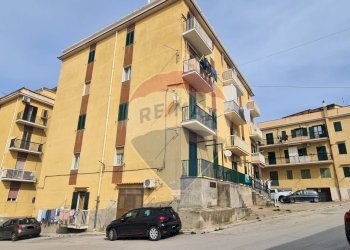 quartiere - Bilocale Via Raffaele Zaffarano
 
5, Vieste - foto 34