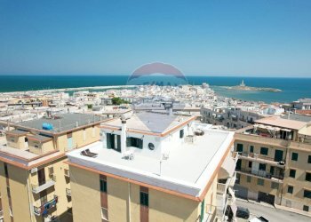 Edificio all\'aperto - Bilocale Via Raffaele Zaffarano
 
5, Vieste - foto 27