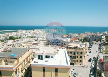 Edificio all\'aperto - Bilocale Via Raffaele Zaffarano
 
5, Vieste - foto 28