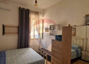 camera da letto - Trilocale Via Giovanni XXIII
 
2, Vieste - foto 9