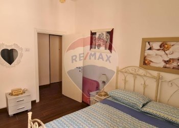 camera da letto - Trilocale Via Giovanni XXIII
 
2, Vieste - foto 11