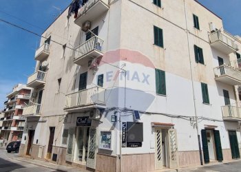 esterno - Trilocale Via Giovanni XXIII
 
2, Vieste - foto 28