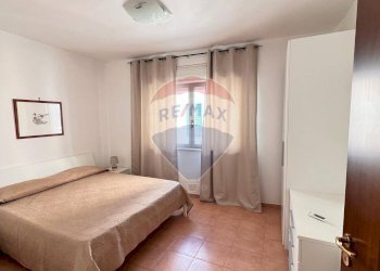 seconda camera da letto - Trilocale Viale Marinai d'Italia
 
SNC, Vieste - foto 10