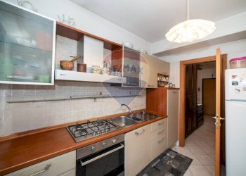 Cucina - Trilocale Via Pupinia
 
41, Roma - foto 13