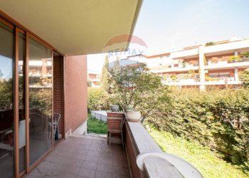 Balcone - Trilocale Via Pupinia
 
41, Roma - foto 5