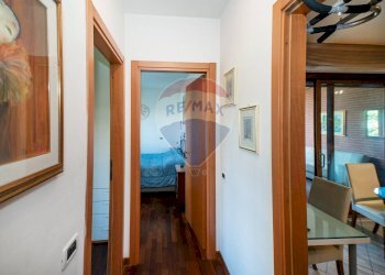 Hall / corridoio - Trilocale Via Pupinia
 
41, Roma - foto 23