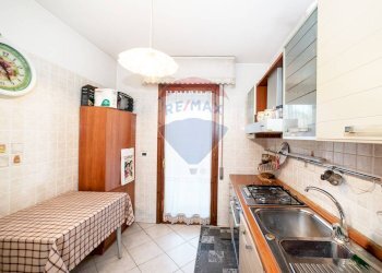 Cucina - Trilocale Via Pupinia
 
41, Roma - foto 29