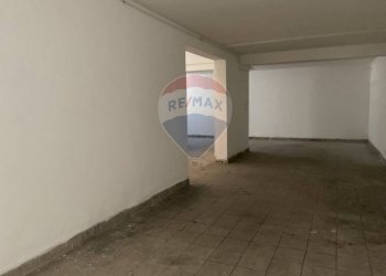 Parcheggio - Negozio Roma - foto 8