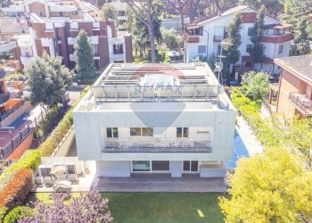 Edificio all\'aperto - Villa via di torre gaia
 
37/A, Roma - foto 54