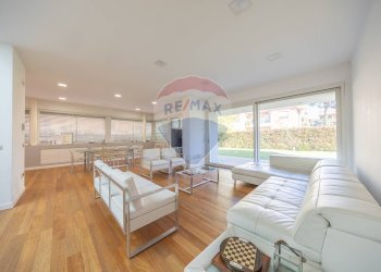 Sala da pranzo - Villa via di torre gaia
 
37/A, Roma - foto 19