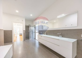 Bagno - Villa via di torre gaia
 
37/A, Roma - foto 31