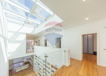 Hall / corridoio - Villa via di torre gaia
 
37/A, Roma - foto 41