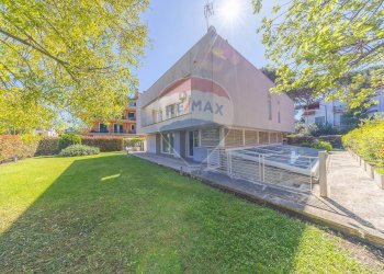 Casa all\'aperto - Villa via di torre gaia
 
37/A, Roma - foto 58