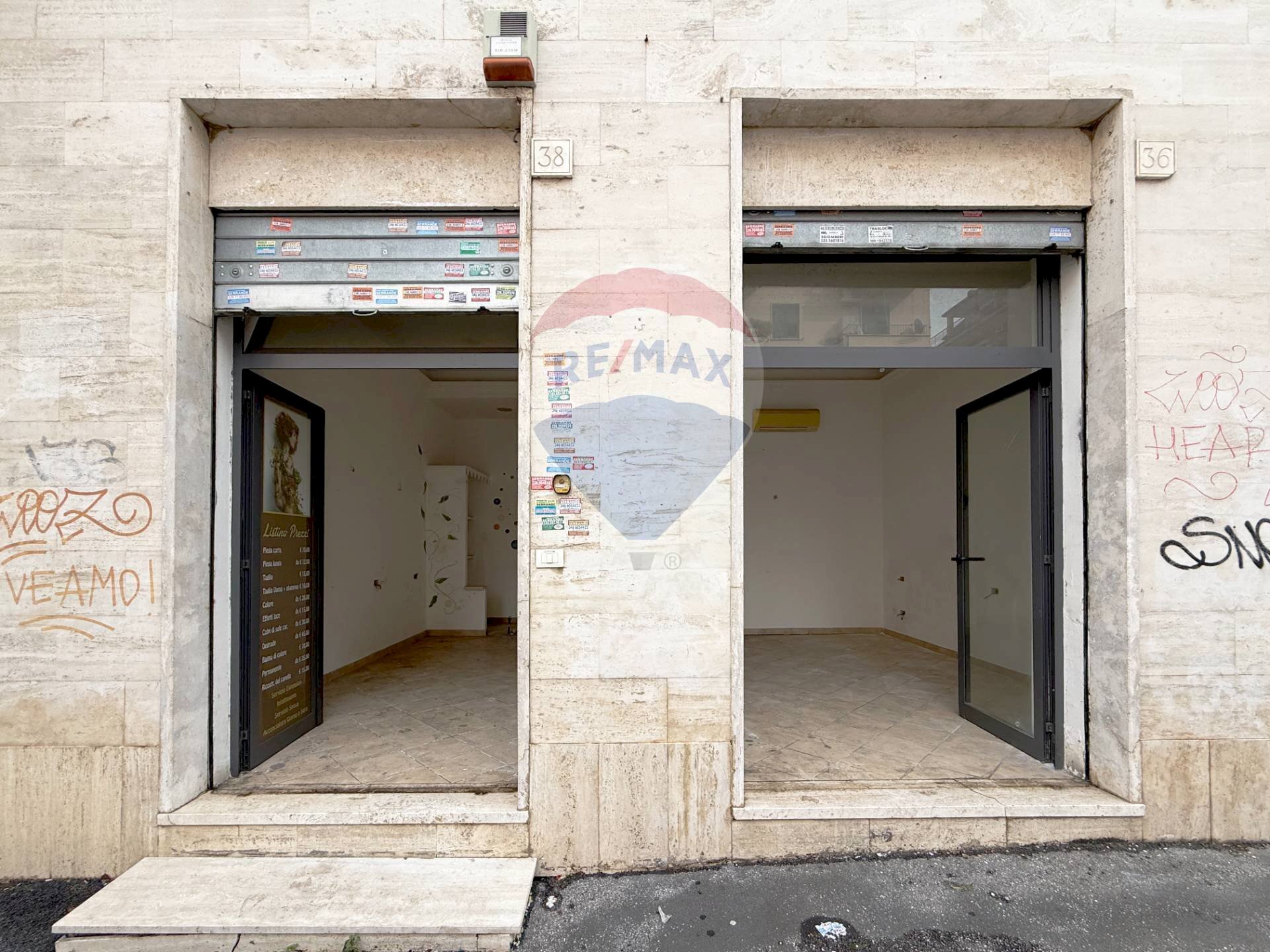 Edificio all\'aperto - Shop Via delle Giunchiglie
36, Roma - photo 2