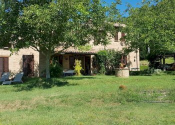 Foto 1 - Villa Serrungarina, Colli al Metauro - foto 1