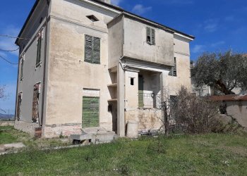 Foto 1 - Independent house San Costanzo, San Costanzo - photo 1