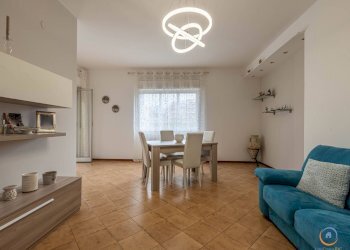 Foto 10 - Appartamento via Zima
 
25, Capaci - foto 10