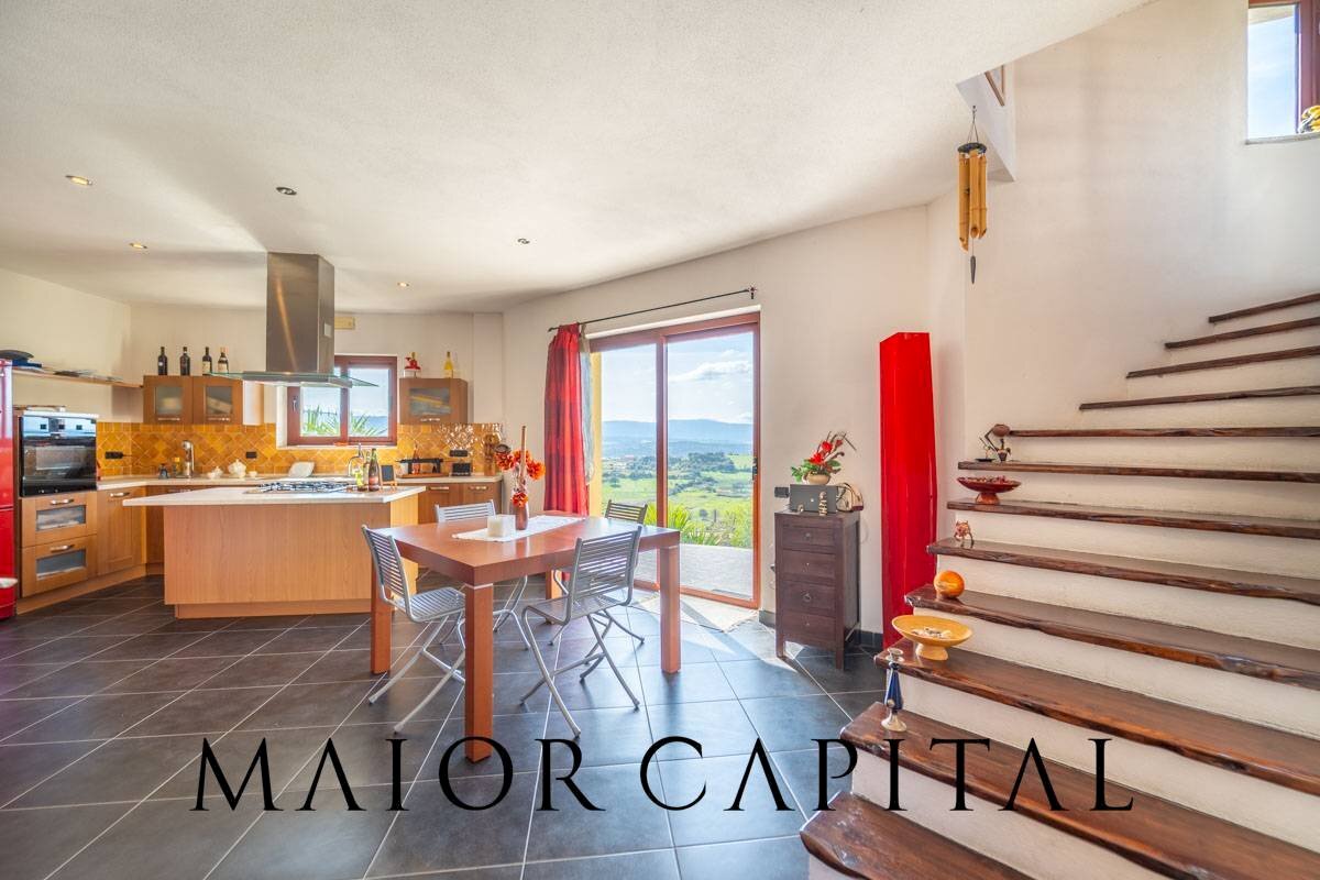 Foto 1 - Villa a Schiera Via Gavino Gabriel
 
2, Berchidda - foto 1