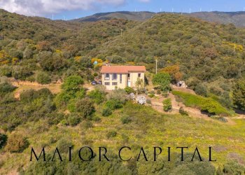 Foto 3 - Villa Strada Provinciale 2, Tula
 
snc, Tula - foto 3