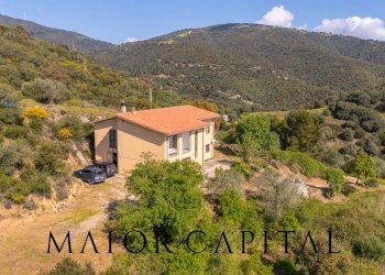 Foto 7 - Villa Strada Provinciale 2, Tula
 
snc, Tula - foto 7