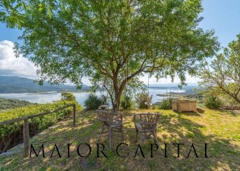 Foto 9 - Villa Strada Provinciale 2, Tula
 
snc, Tula - foto 9