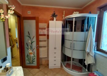 Bagno Piano terra - Villa Aulla - foto 20