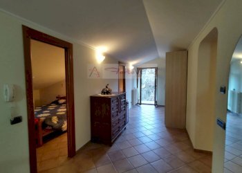 Corridoio piano primo - Villa Aulla - foto 25