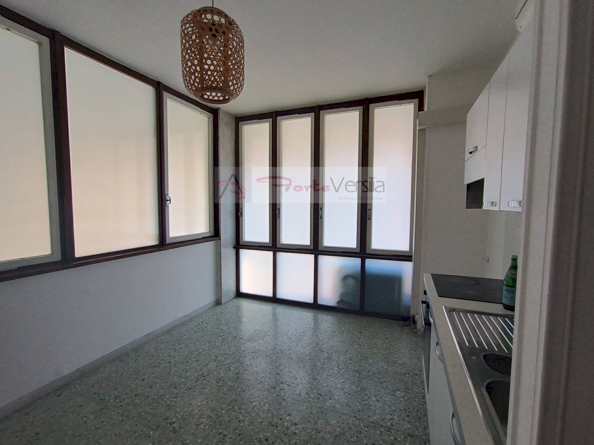 Cucina - Trilocale Massa - foto 3