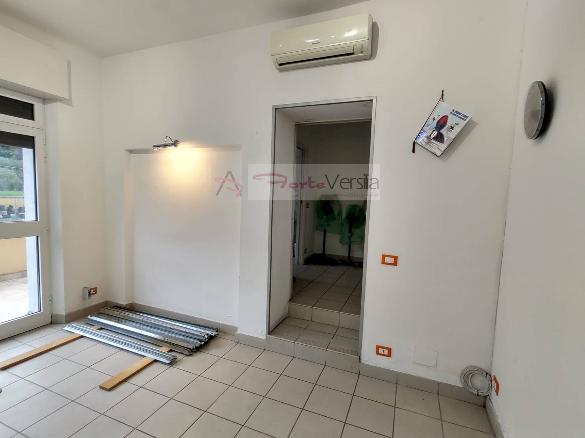 Foto 2 - Ufficio Seravezza - foto 2