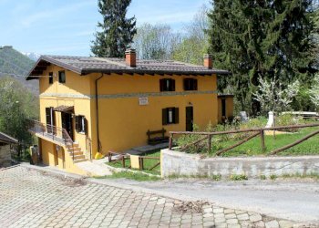 esterno - Casa semi indipendente Via Delle Manere
 
11, Roburent - foto 1