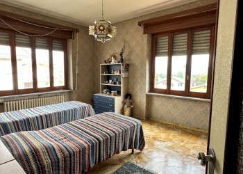 camera - Appartamento Località Casseneto
 
12, Lesegno - foto 14