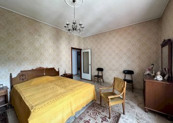 camera - Appartamento Località Casseneto
 
12, Lesegno - foto 17