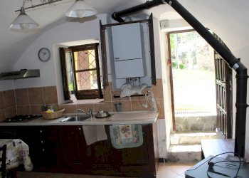 cucina - Semi-detached house Via delle Manere
 
10, Roburent - photo 29