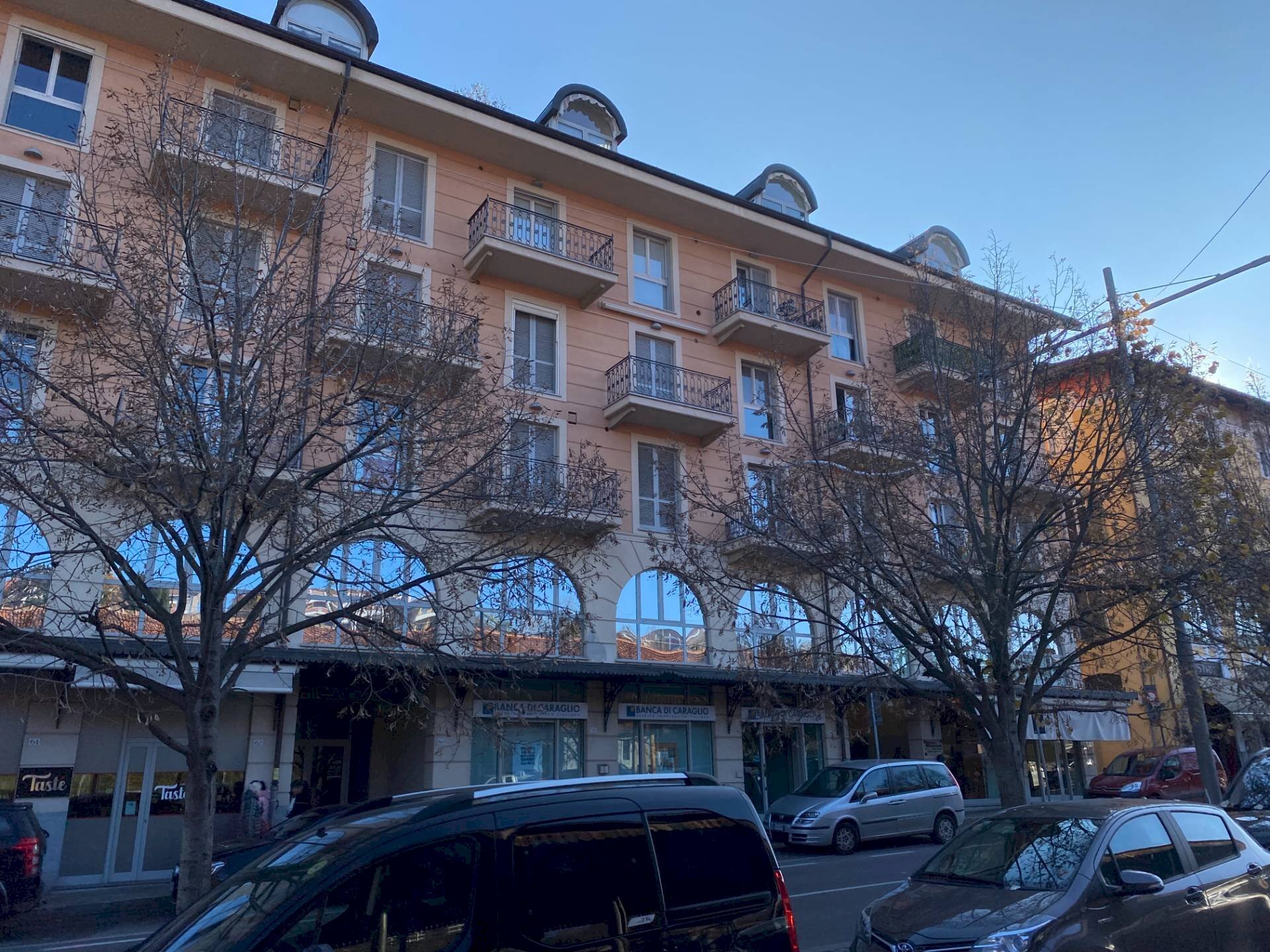 palazzina - Three-room apartment Piazza Ellero
60, Mondovì - photo 2