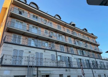 esterno - Trilocale Piazza Ellero
 
60, Mondovì - foto 5