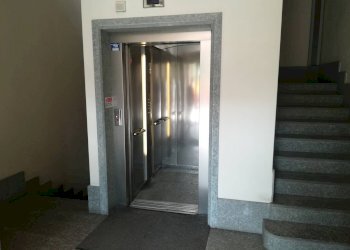 ascensore - Trilocale Piazza Ellero
 
60, Mondovì - foto 6