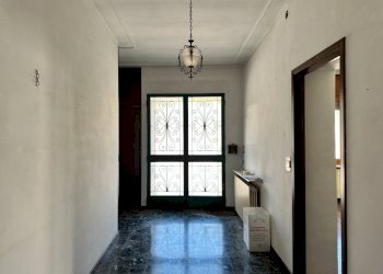 ingresso - Casa indipendente via Langhe
 
330, Magliano Alpi - foto 16