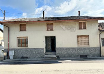 esterno - Casa indipendente via Langhe
 
330, Magliano Alpi - foto 23