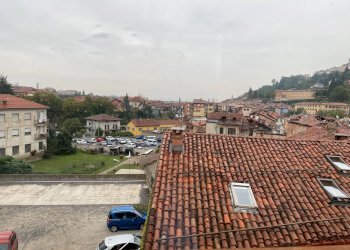 dal terrazzo - Stabile - Palazzo Via Pietro Nallino
 
6, Mondovì - foto 12