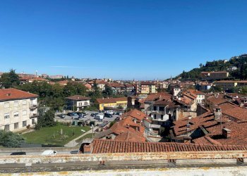 vista - Stabile - Palazzo Via Pietro Nallino
 
6, Mondovì - foto 13