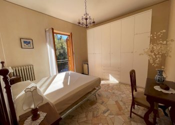 camera matrimoniale - Appartamento Via San Giacomo località Serra
 
46/A, Pamparato - foto 12