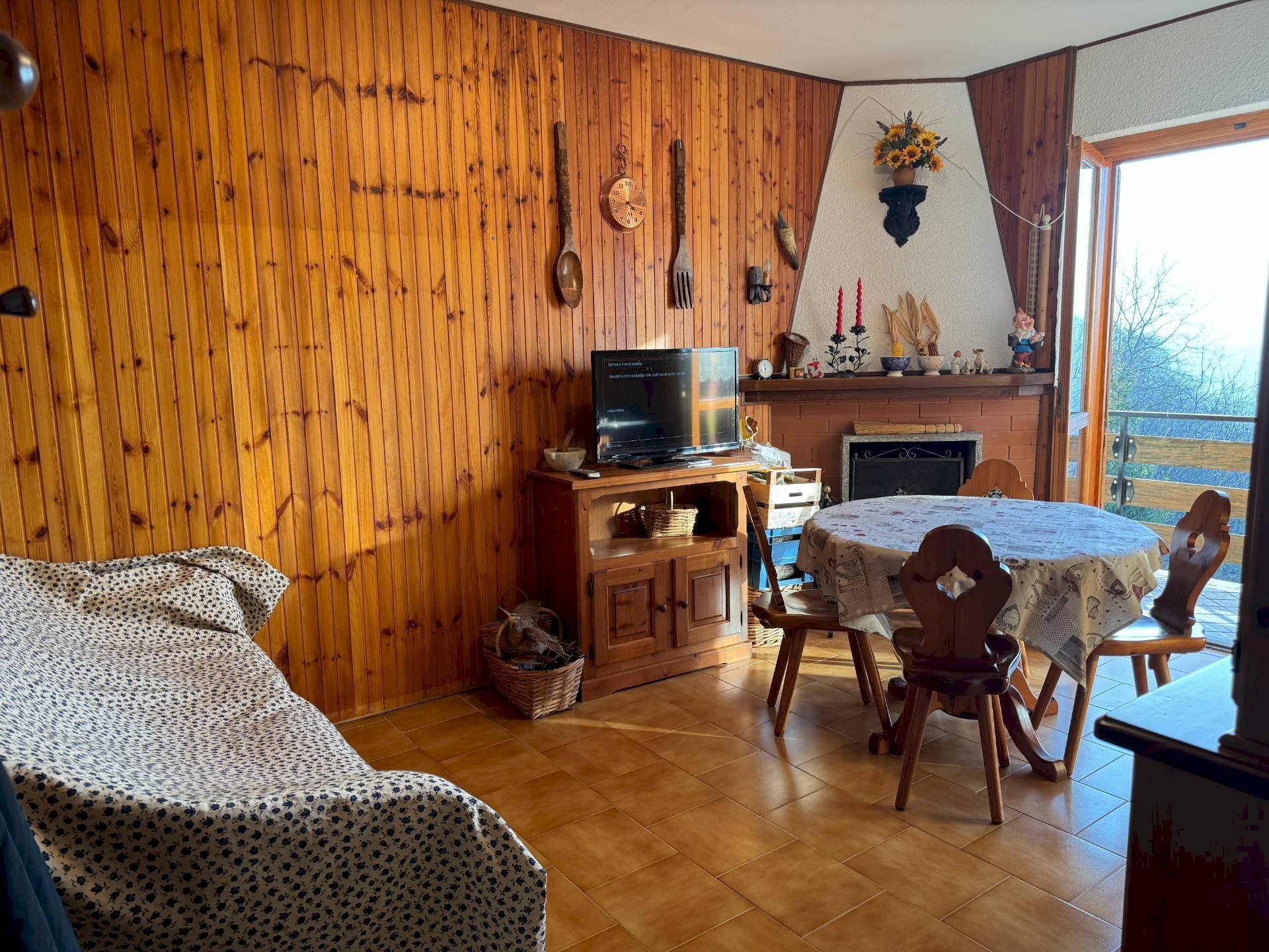 soggiorno - Appartamento via Giangirone
 
30, Roburent - foto 3