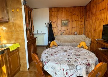 soggiorno - Appartamento via Giangirone
 
30, Roburent - foto 6