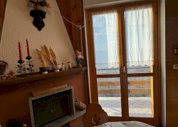 caminetto - Appartamento via Giangirone
 
30, Roburent - foto 7