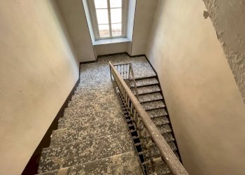 scala di servizio - Casa indipendente via san Francesco D'Assisi
 
2, Mondovì - foto 19